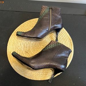 F Mode Leather Fish Scale Detailing Square Toe Ankle Boot Size 10